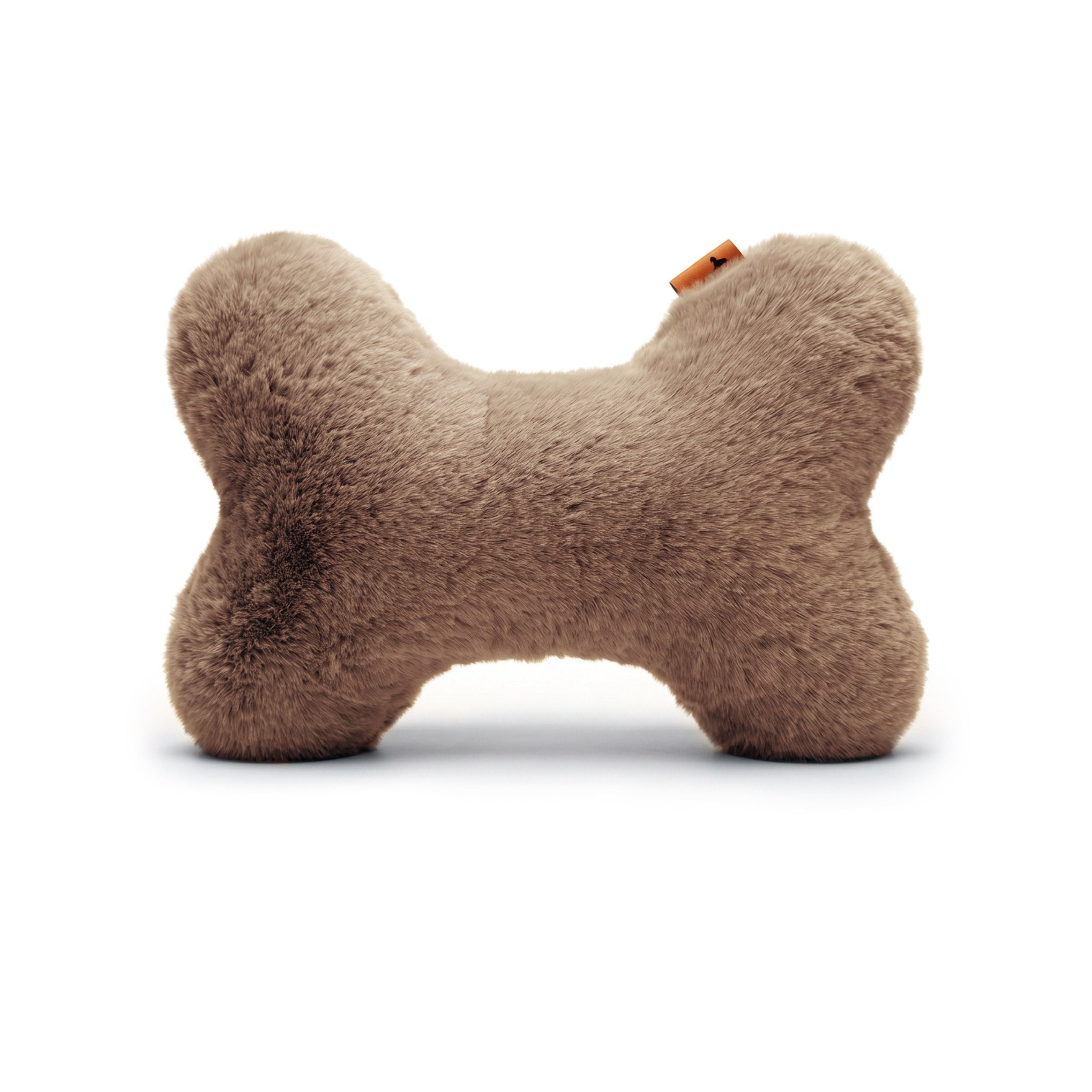 Freigestelltes flauschiges Hundekissen Hyggebone in Knochenform aus braunem Premium-Kuschelstoff in Maroon